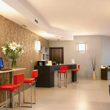 Napolit'amo Medina Hotell Neapel