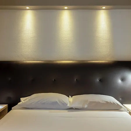 Napolit'amo Medina Hotel Naples