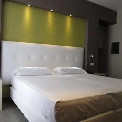 Hotell Napolit'amo Medina 3*