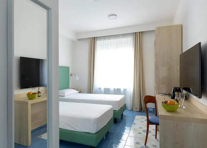 Napolit'amo Medina Szálloda 3*