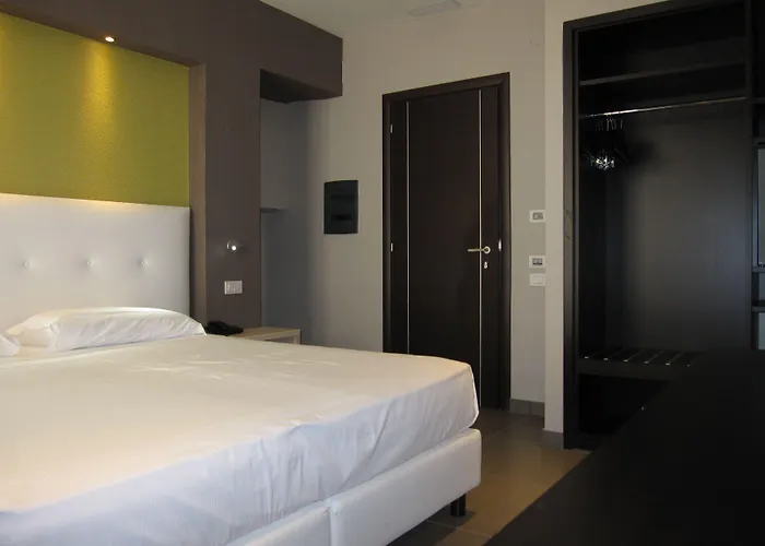 Napolit'amo Medina 3*